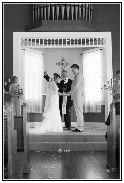 Officiants in Cathlamet - Wedding Ceremonies YOUR Way
