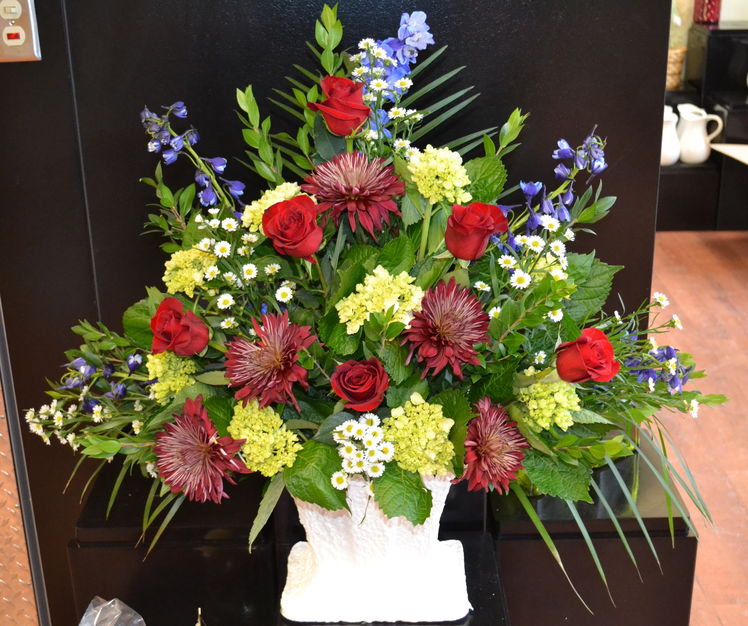 Florists in Burlington - The Bloomin' Dragonfly