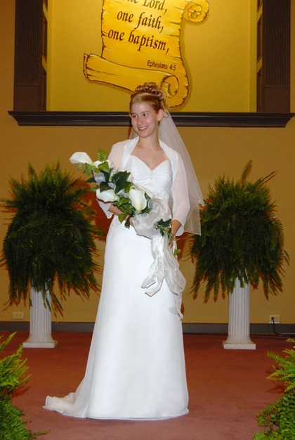 Florists in Cincinnati - A KNOT SO FAMILIAR PRODUCTION