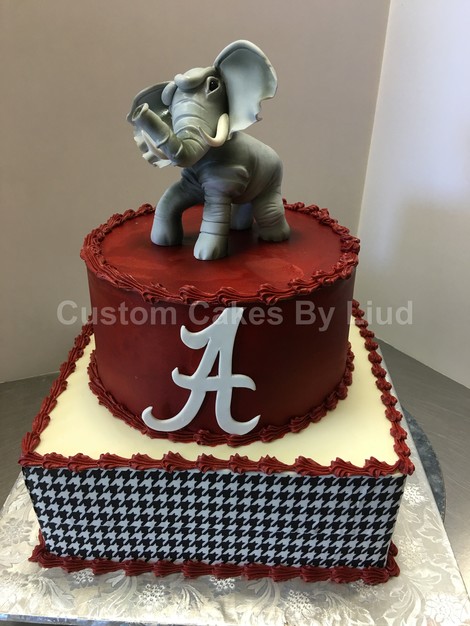 Cake in Roswell - Custom Cakes by Liud