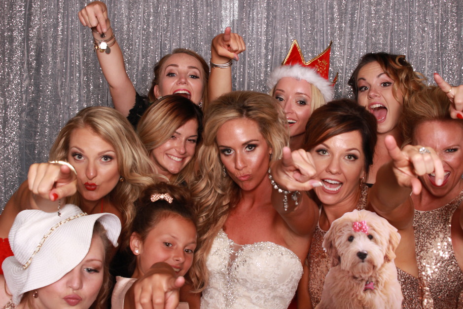 Photographers in Cortland - Selfie Scene, LLC