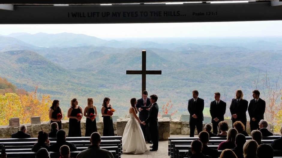 DJ in Greer - WandaWerks Entertainment Mobile DJ & Karaoke Service
