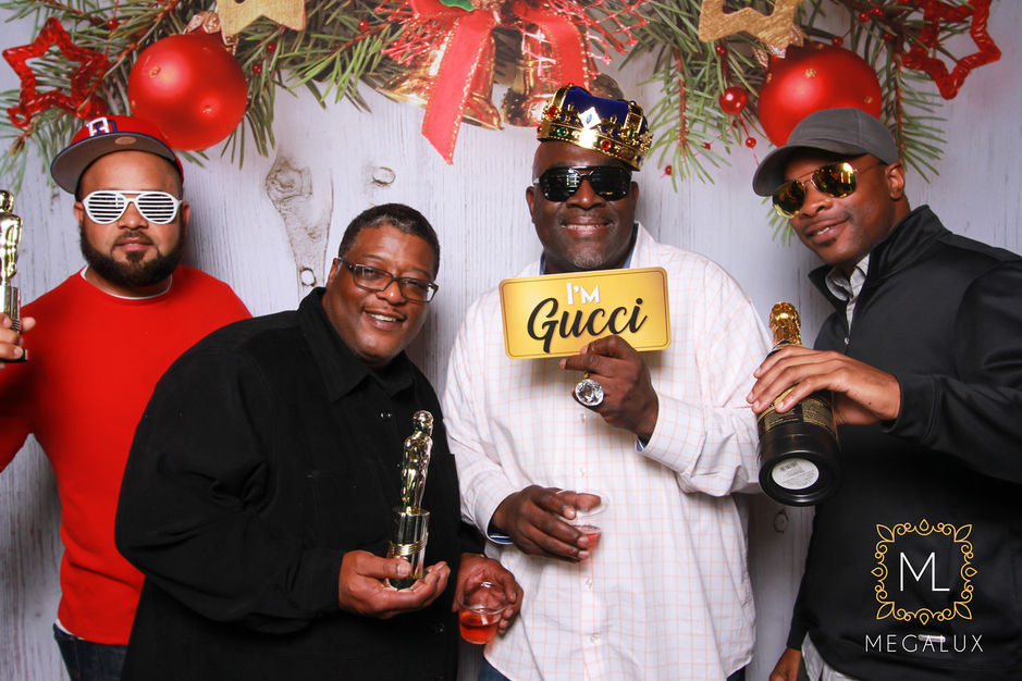 Photographers in Saint Louis - Megalux Photo Booth