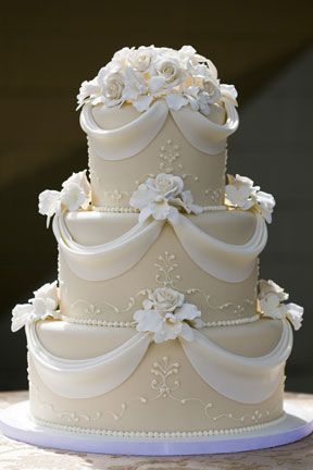 Cake in Whitestone - Pixie Creations