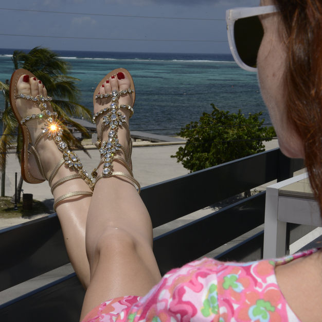 Dress & Apparel in Miami - Jewelry Shoes Pasha