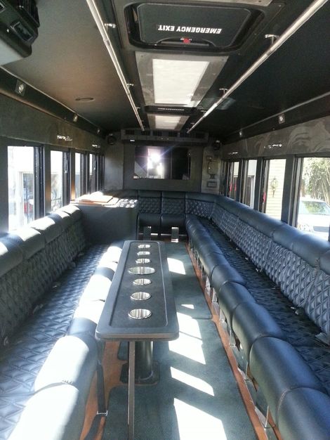 Transportation in Garden City - D & D Executive Transportation