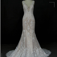 Dress & Apparel in Milwaukee - Malika Lauj Bridal
