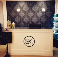 Make-up / Hair Stylists in Babylon - Salon Kroma