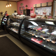 Cake in Trenton - Sugared Petal Cake Shoppe