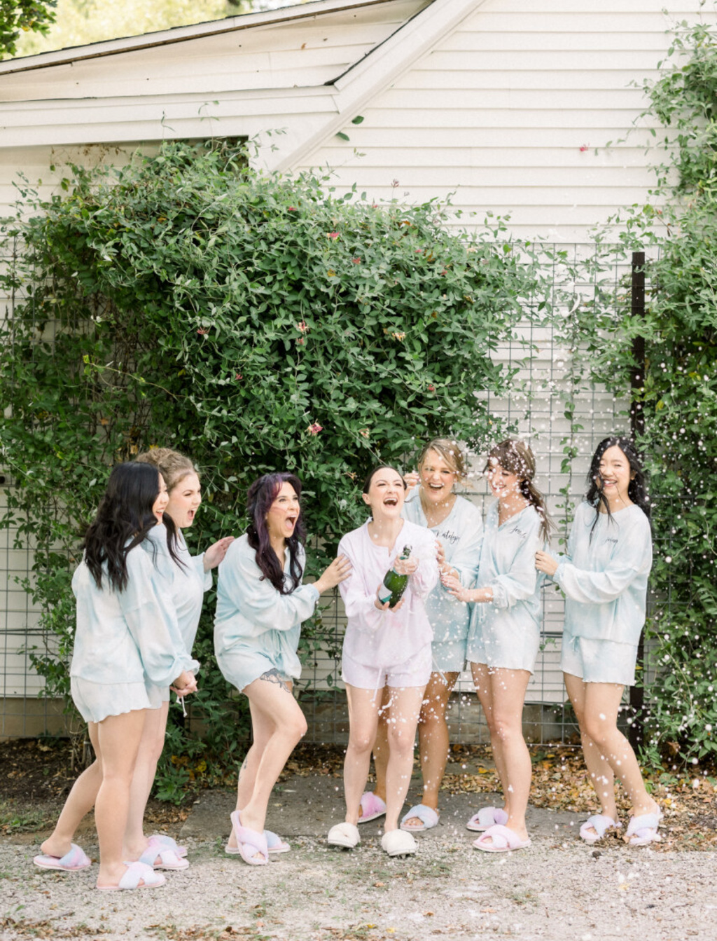 A Modern + Elegant Wedding At The Silo