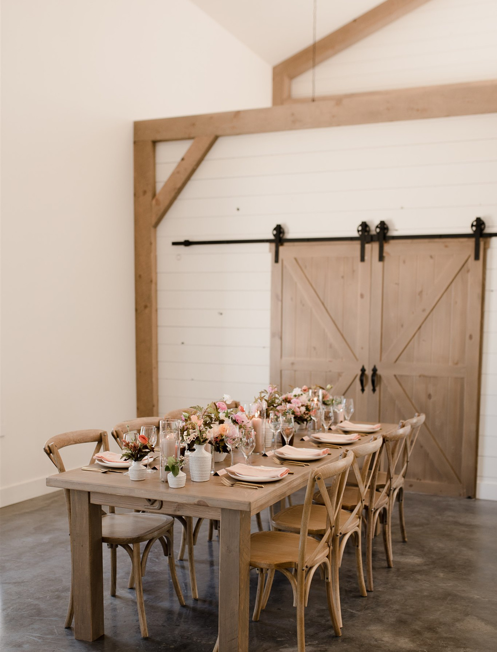Earthy And Fresh Early Summer Barn Wedding