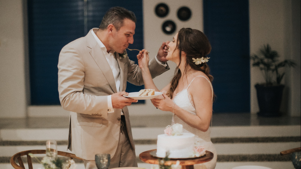 A Blue Ocean Intimate Elopement At Isla Mujeres
