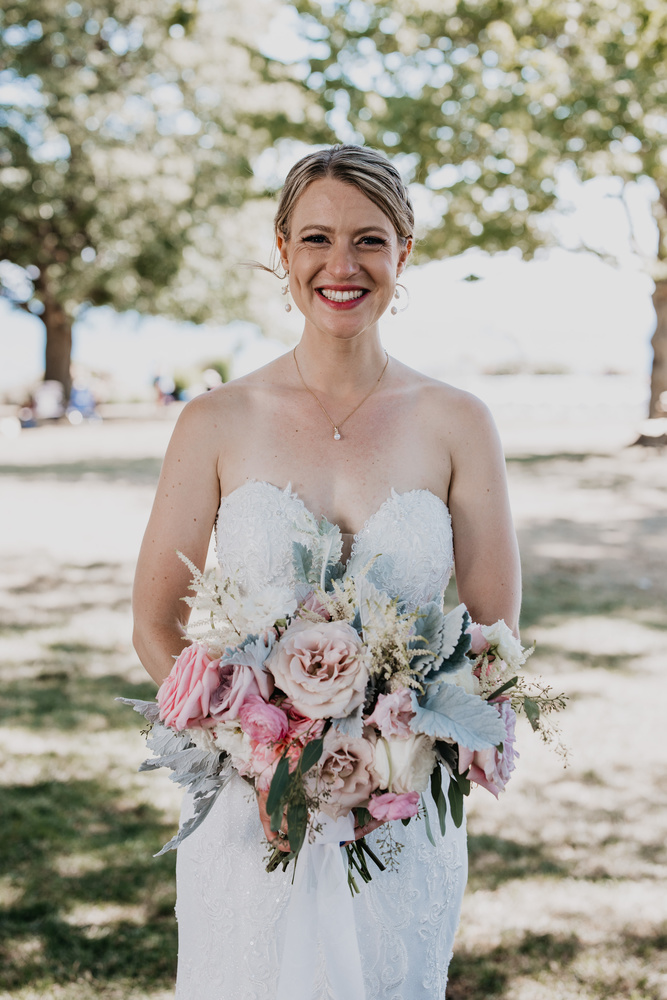 Owenego Beach Vibe Wedding