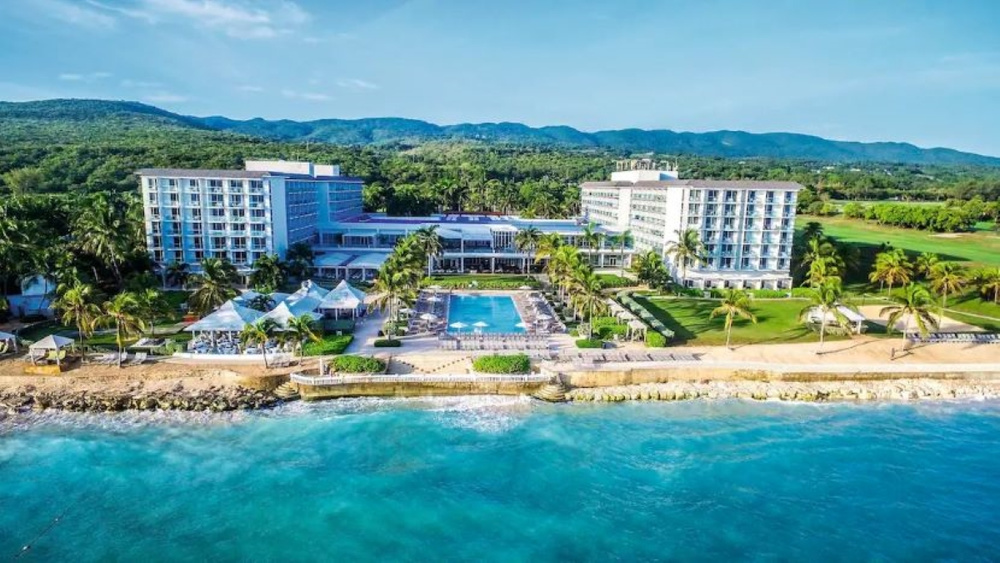 10 Amazing Destination Wedding Packages Under $20,000