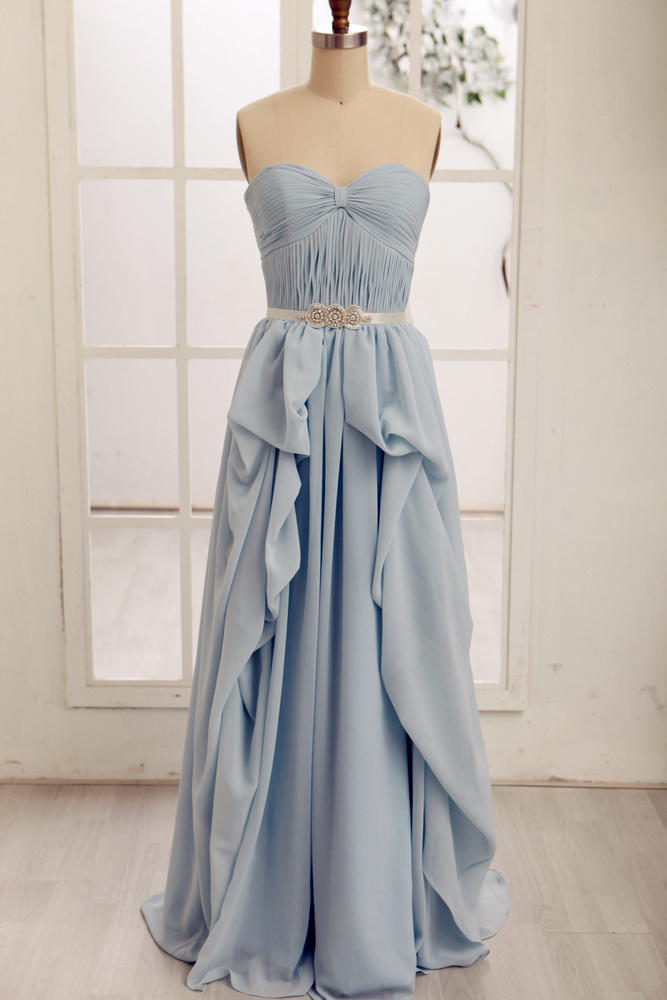 9 Beautiful Bridesmaid Dress Ideas For Fall Wedding