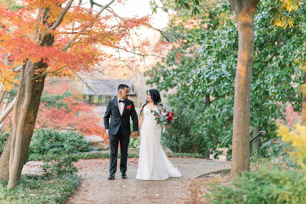 Beautiful Winter Wedding At The Fort Worth Botanical Garden's Japanese Garden