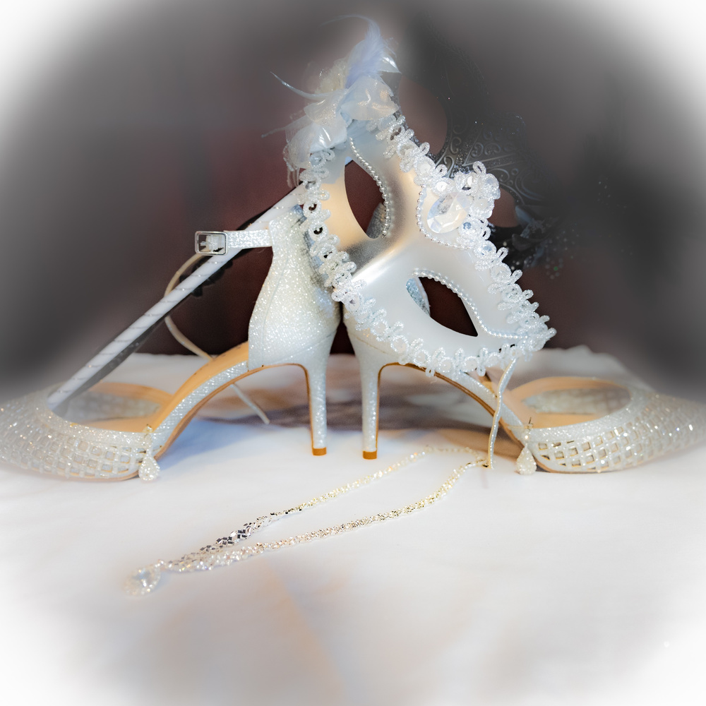 Masquerade Wedding Theme In Covington, Kentucky