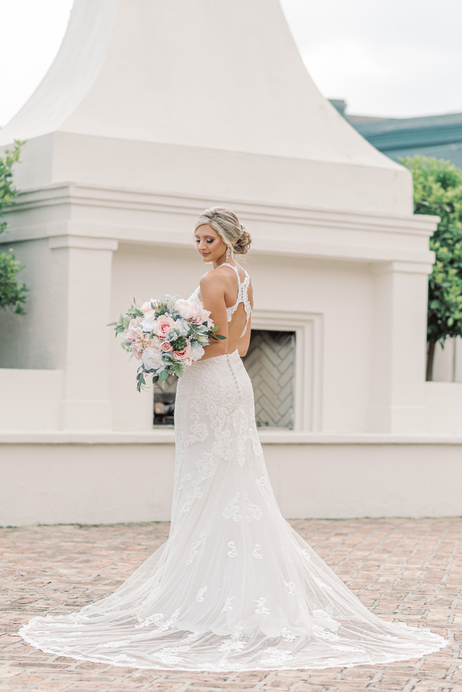 Bridal Session At Il Mercato New Orleans - Dee Olmstead Photography