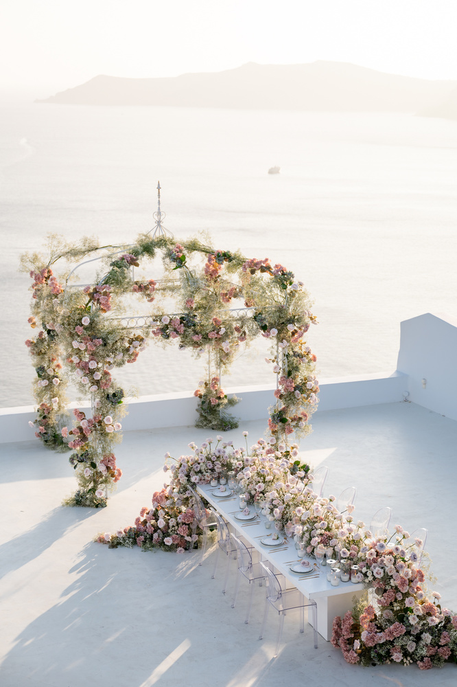 A Luxury 3 Day Santorini Wedding