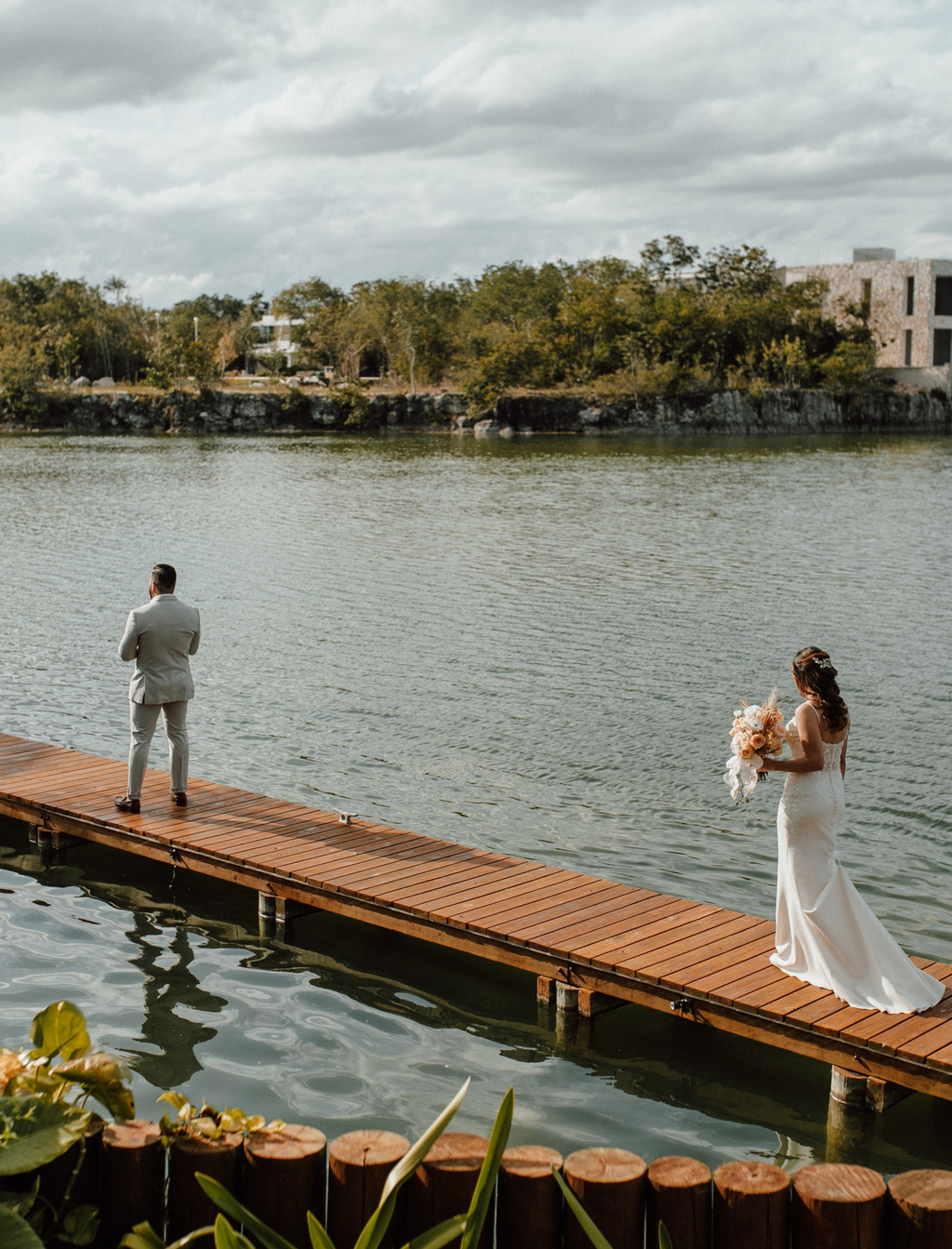 Beautiful Lake House Micro-wedding