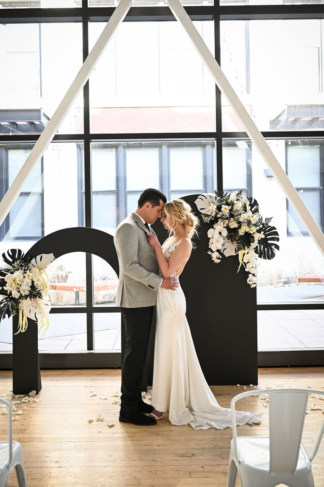 7 Quick Tips For A Made-to-measure Wedding Dress