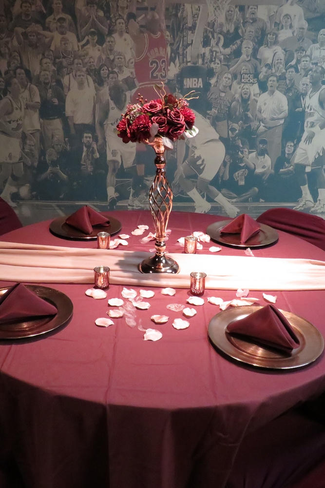 Burgundy & Rose Gold For The Win!