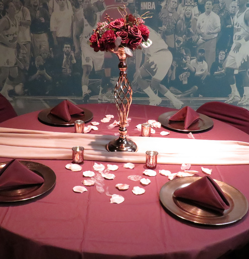 Burgundy & Rose Gold For The Win!