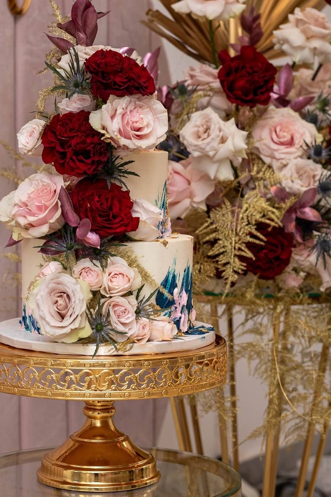 Metallic Wedding Cake Stands