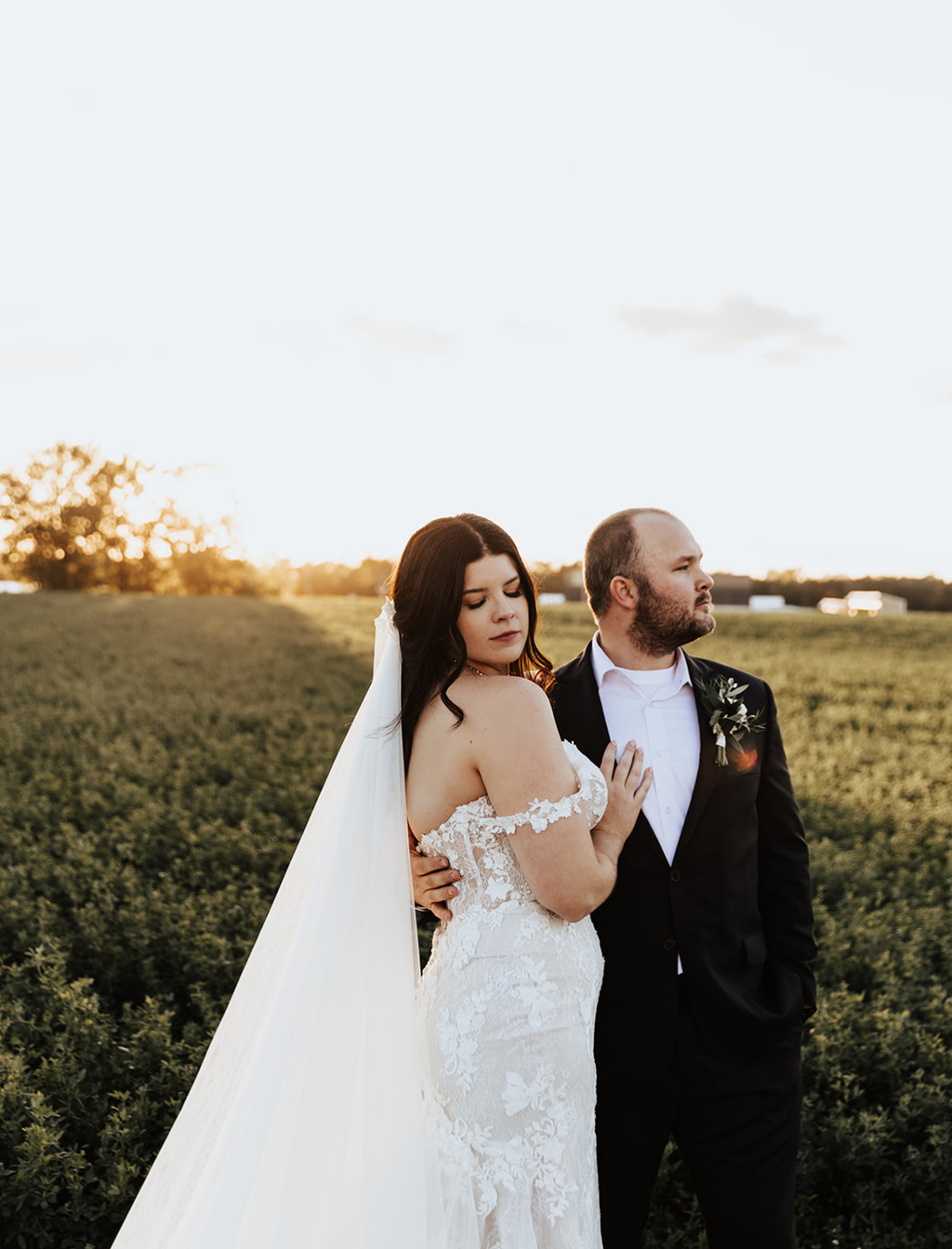 The Jorstads Black + White Kentucky Wedding
