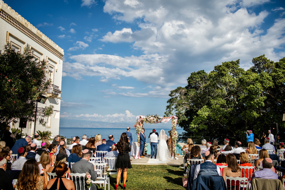 Traditional Jewish Wedding In Taormina, Sicily