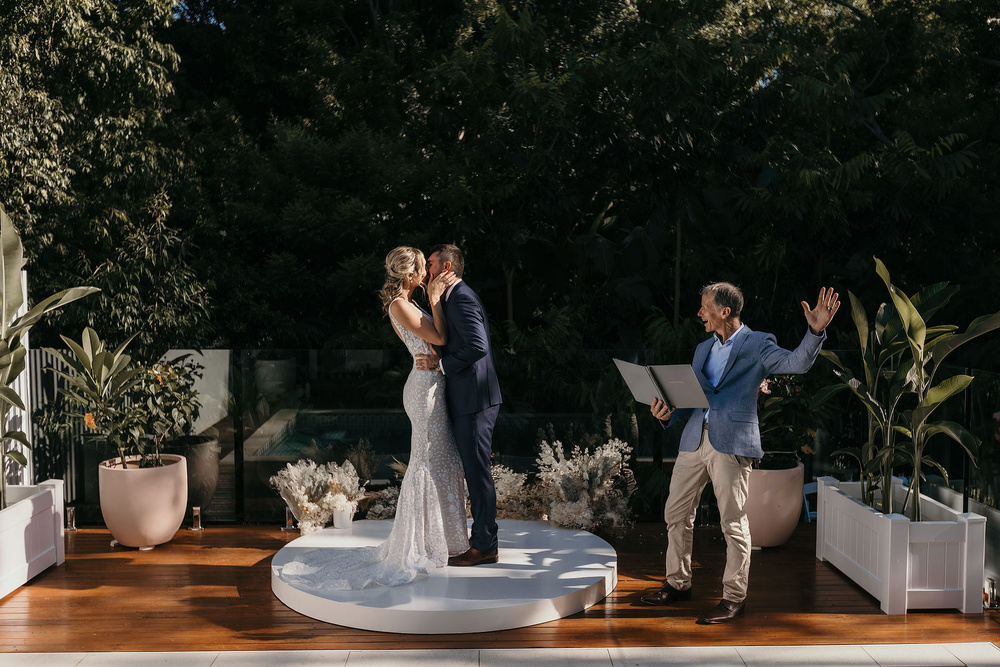 A Dreamy Poolside Elopement