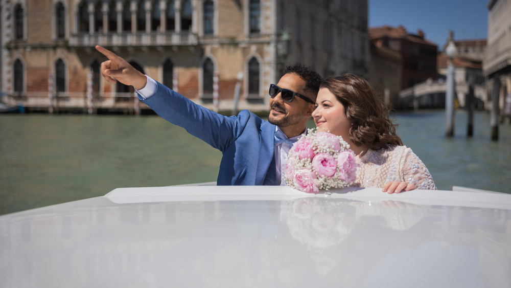 A Romantic Civil Wedding In Venice
