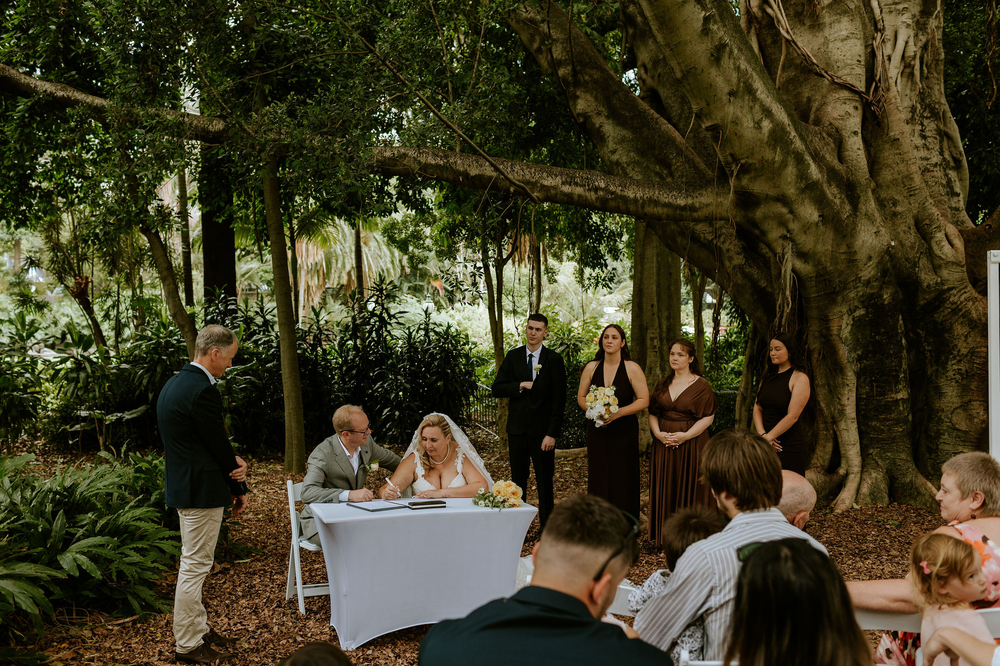 A Fun & Playful Brisbane City Botanic Gardens Wedding