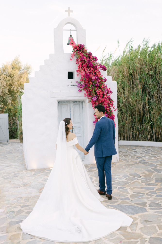 A Dreamy Celebration At Athens Island Riviera