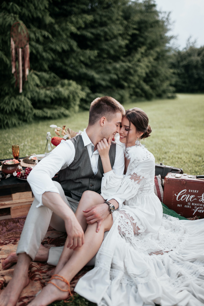 10 Stunning Bohemian Wedding Dresses Under $250