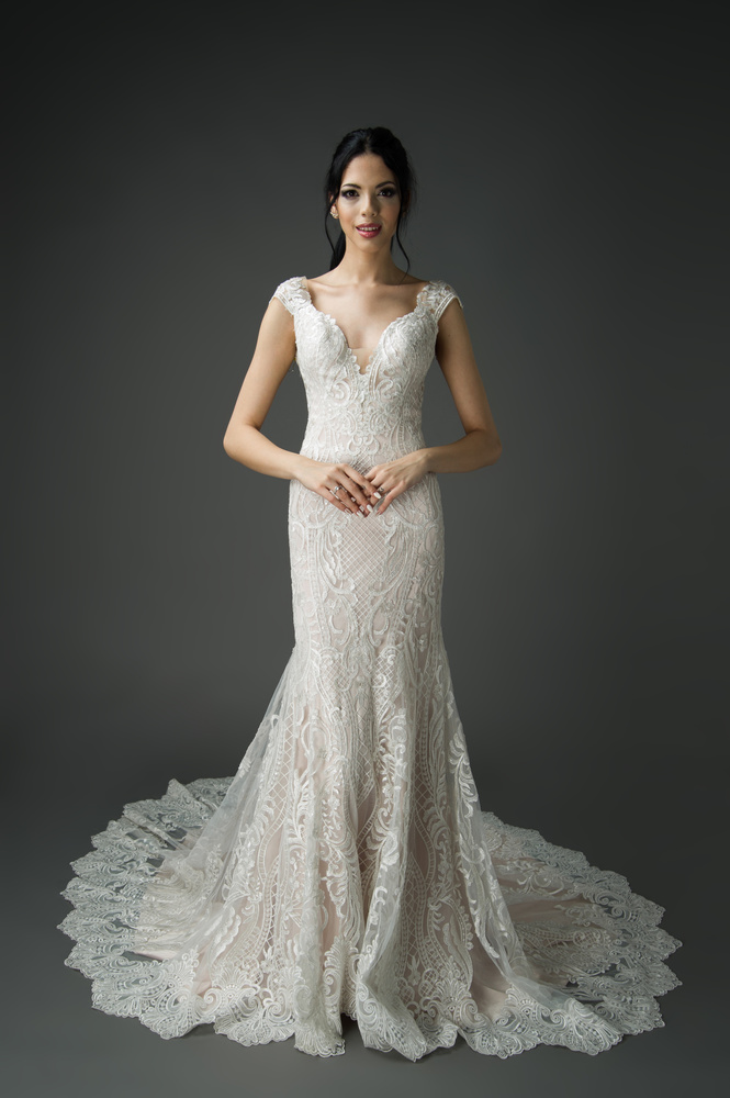 5 Non-white Wedding Dresses You Can Try At Home For The Rebel Bride!