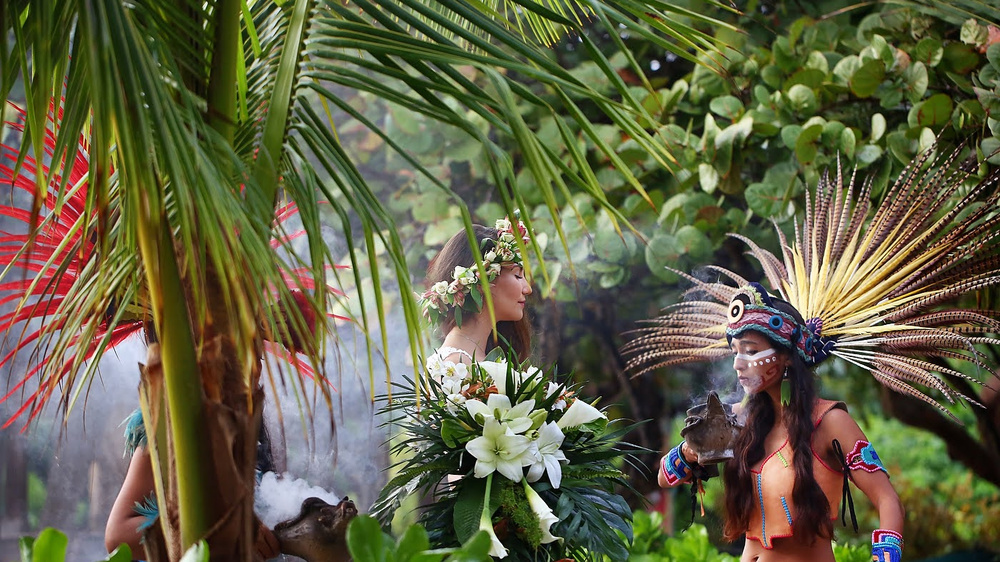 Beach Glam Wedding In Riviera Maya
