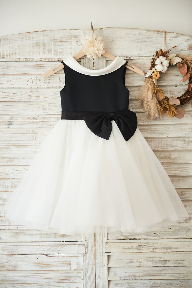 Neutral Palette Flower Girl Dresses For Modern Wedding