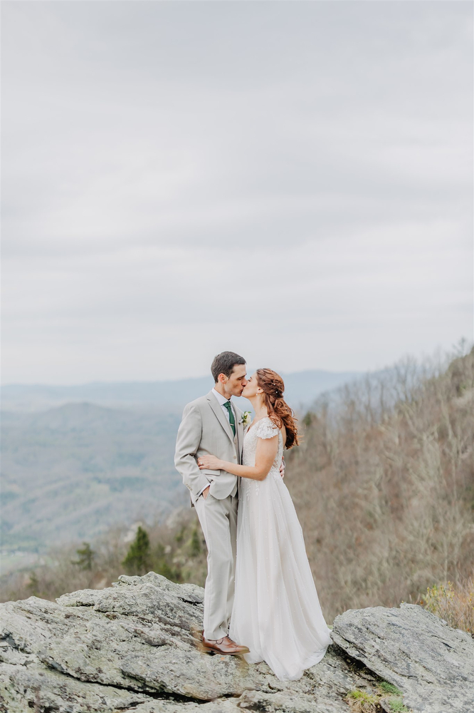 How Venue Layout Can Influence Your Wedding Day Timeline