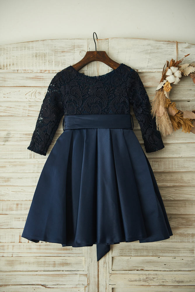 Adorable Flower Girl Dresses For Casual Backyard Wedding