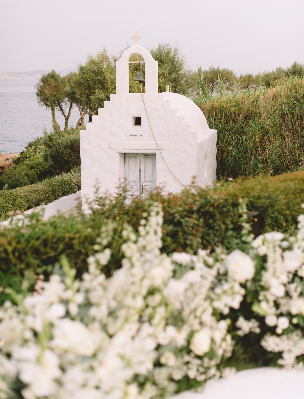 Minimal Elegant Wedding At The Athenian Riviera