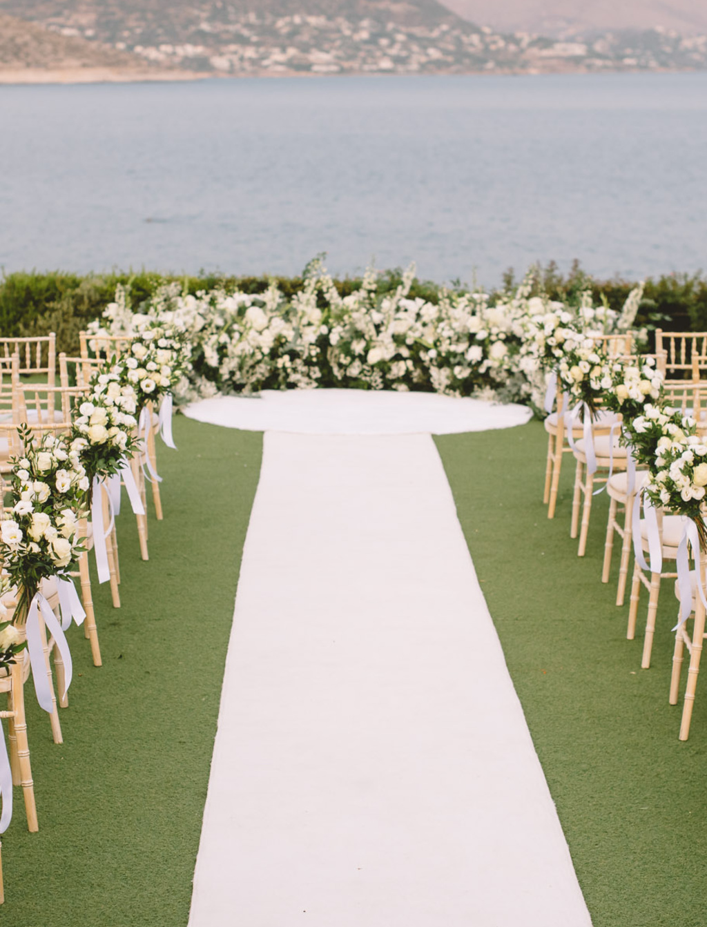 Minimal Elegant Wedding At The Athenian Riviera