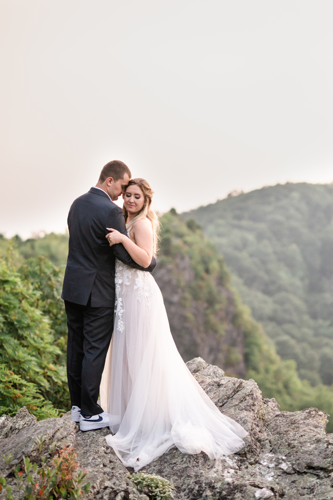 Create Magical Summer Memories At A Premier North Carolina Mountain Wedding Venue