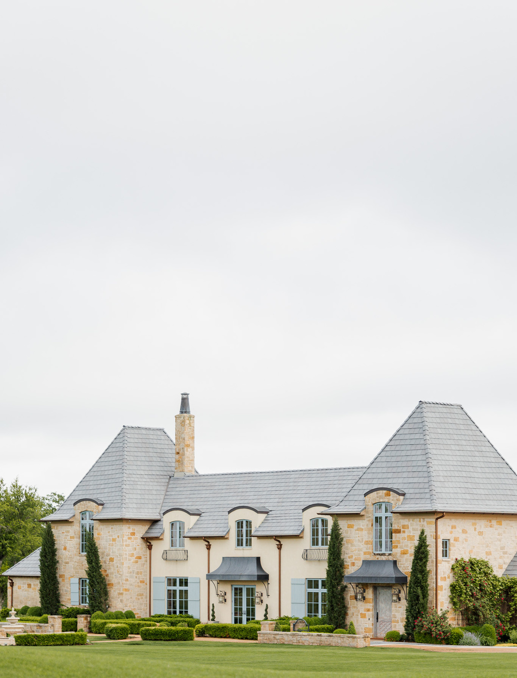 Pretty In Hot Pink: A Bower Wedding Full Of Color