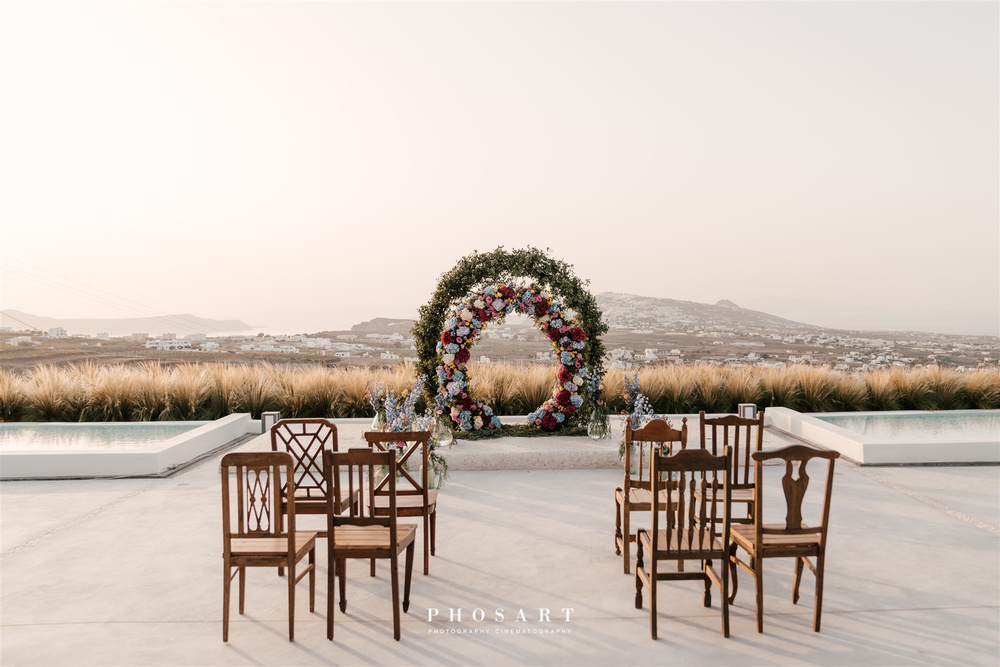 Bright, Bold, And Romantic Elopement In Santorini