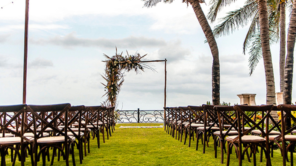 Destination Wedding In Front Of The Caribbean Ocean