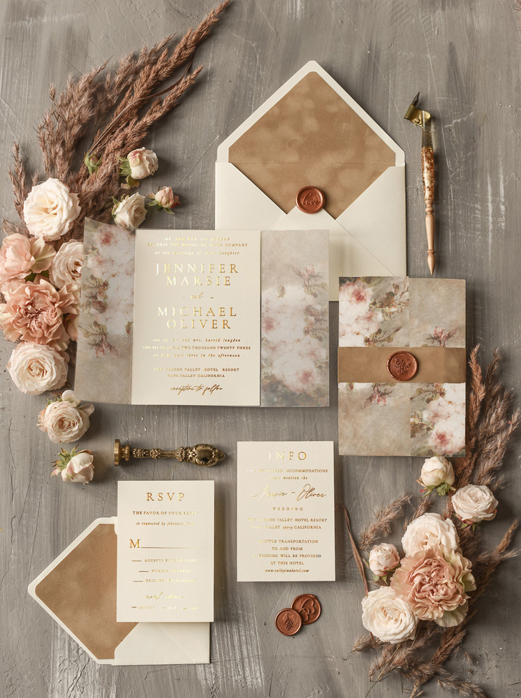 Gold And Glamorous Gold Wedding Stationery For Your Wedding Day
