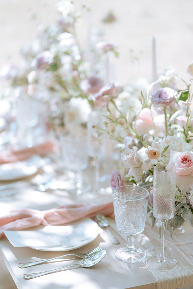 Luxurious Warm & Vibrant Garden Wedding Inspiration Shoot