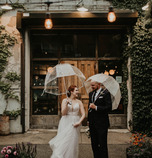 Jessica + Peter's Romantic, Glam Wedding At Brooklyn Winery