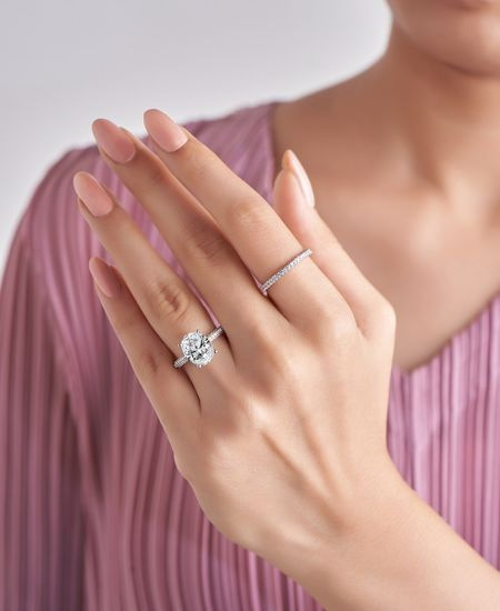 Popping The Question In Style: Diamond Rings For The Perfect Proposal!